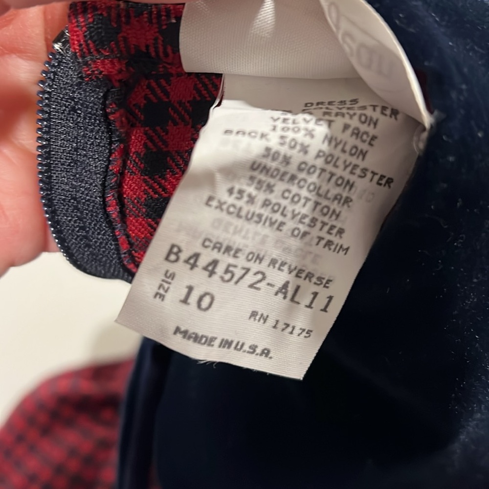 Bonnie Jean - 10 year,‎ navy and red buffalo check dress, velvet - Picture 11 of 11